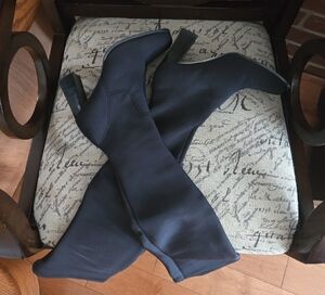 PAZZO Microfiber stretch Block Heeled Boots for Timeless Sophistication